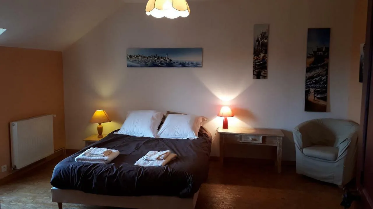 Bed & Breakfast Les Hortensias Gr 34 - Chambres D'Hotes Trevou-Treguignec France